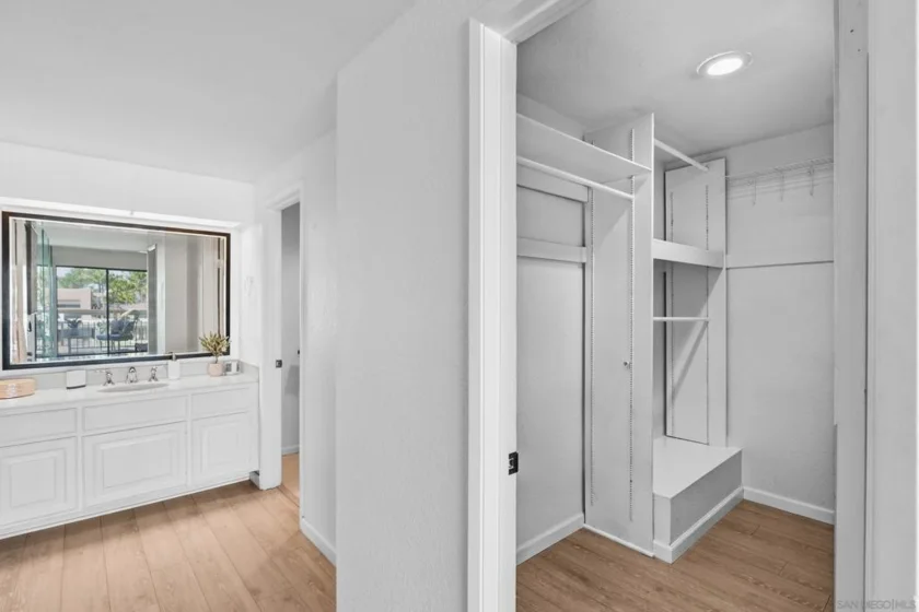 92 Montego Court photo 21
