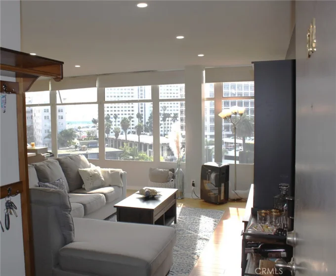 100 Atlantic Avenue #614 photo 1