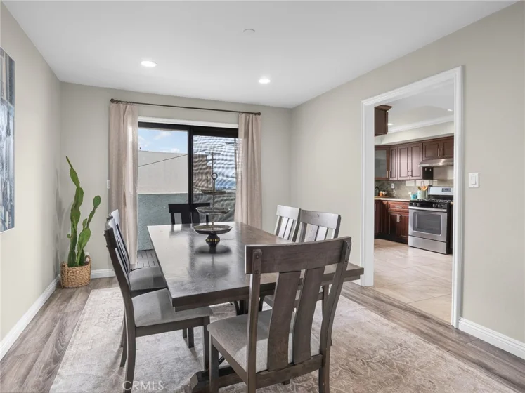 635 E Elmwood Avenue #203 photo 6