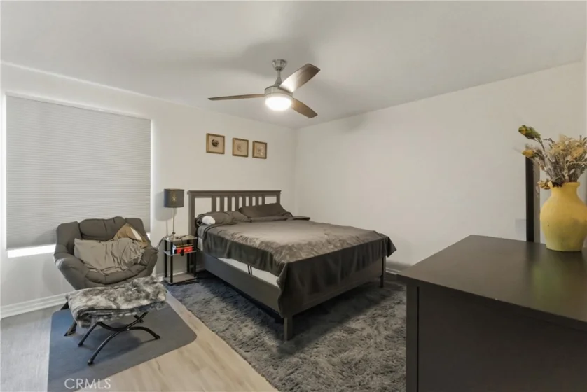 15425 Sherman Way #240 photo 31
