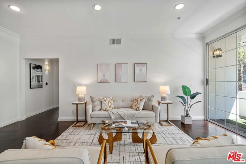 10630 Eastborne Avenue #103 photo 9