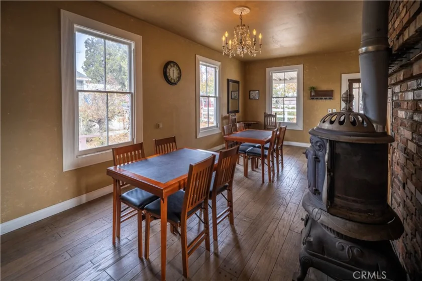 24771 Washington Avenue photo 17