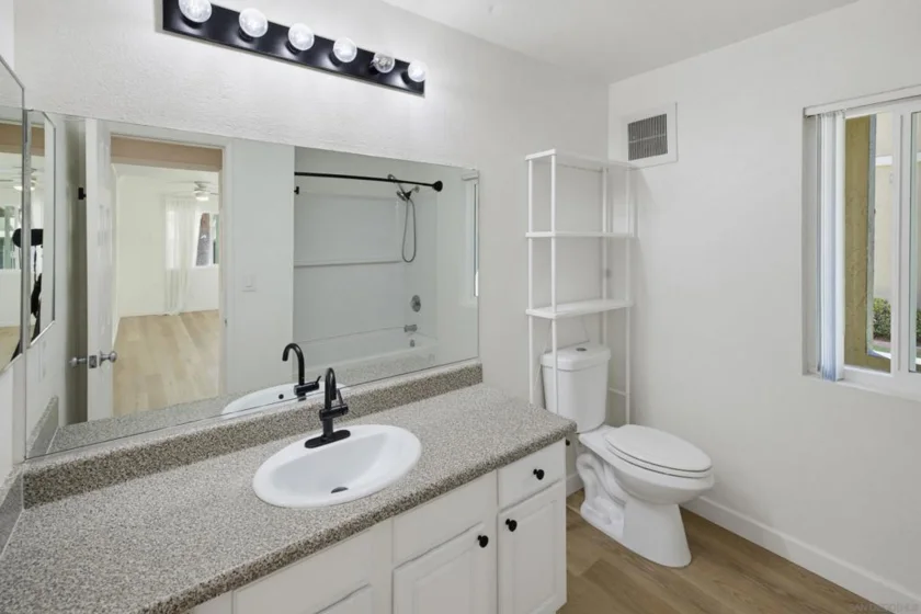 7575 Charmant Drive #1003 photo 10