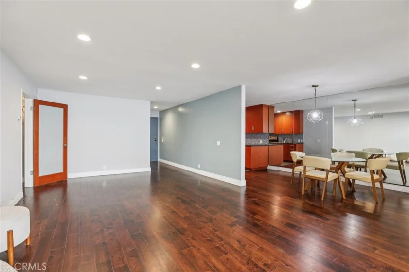 1121 N Olive Drive #211 photo 13