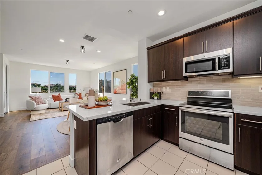 8076 Ackerman Street photo 13