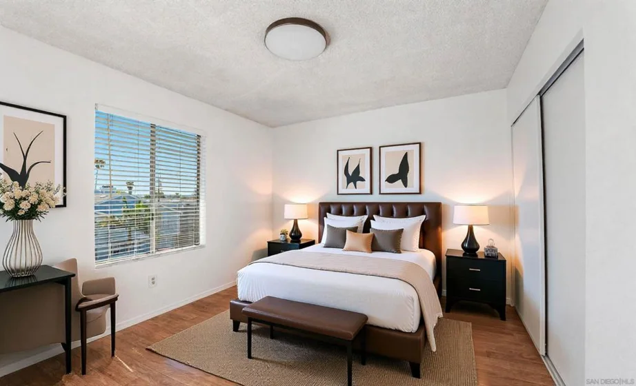4240 Menlo Avenue #19 photo 13
