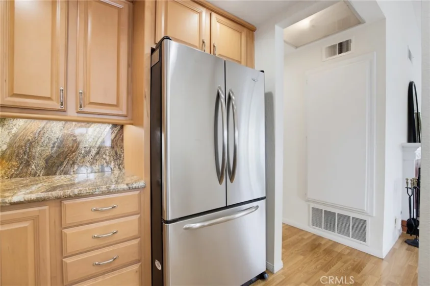 1326 W Park Western #206 photo 12