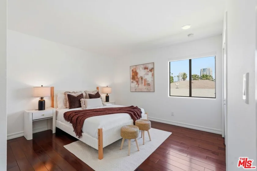 1613 Manning Avenue #1 photo 5