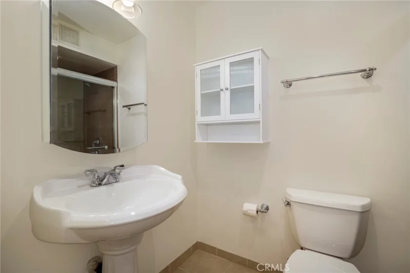 6565 Green Valley Circle #206 photo 12