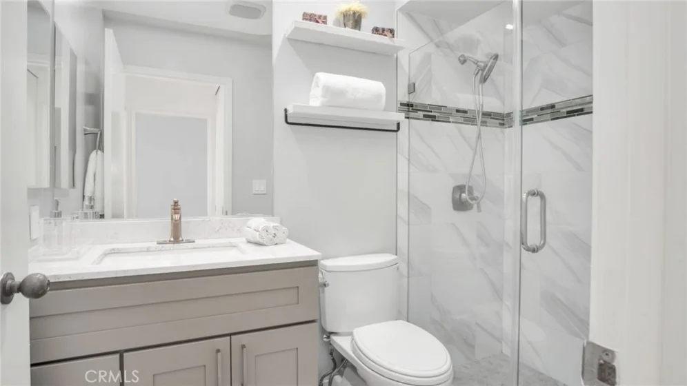 222 S Central #432 photo 6