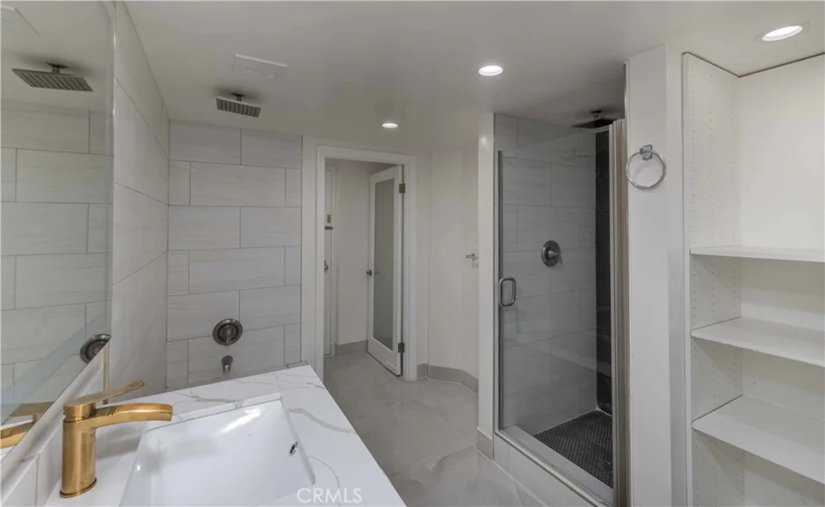 10590 Wilshire Boulevard #305 photo 16