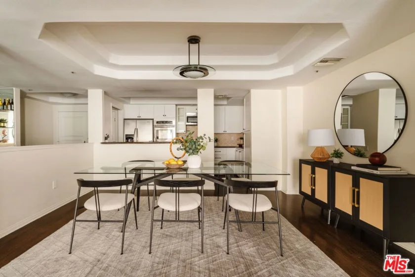 11855 Goshen Avenue #104 photo 6