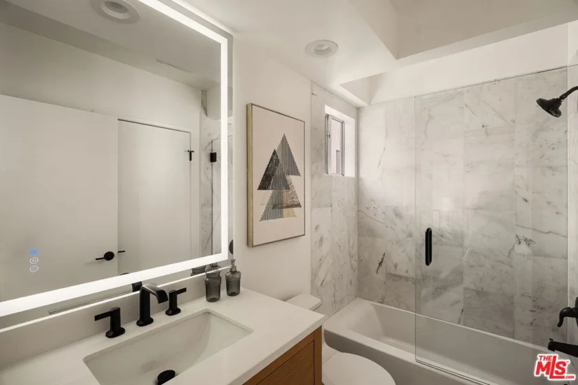 1617 S Beverly Glen Boulevard #404 photo 11