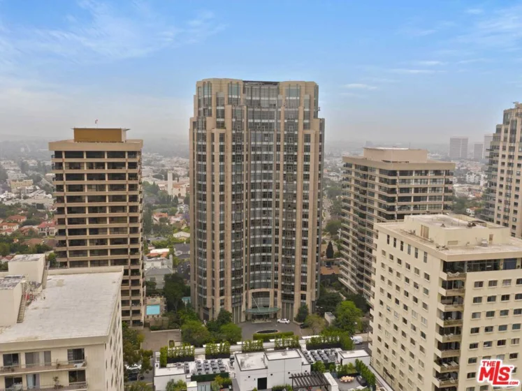 10776 Wilshire Boulevard #603 photo 1