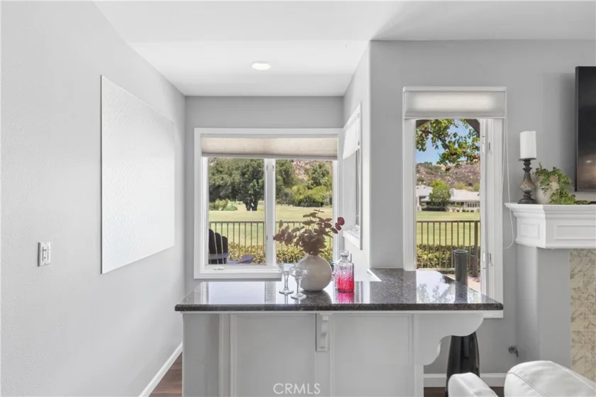 38321 Oaktree photo 16