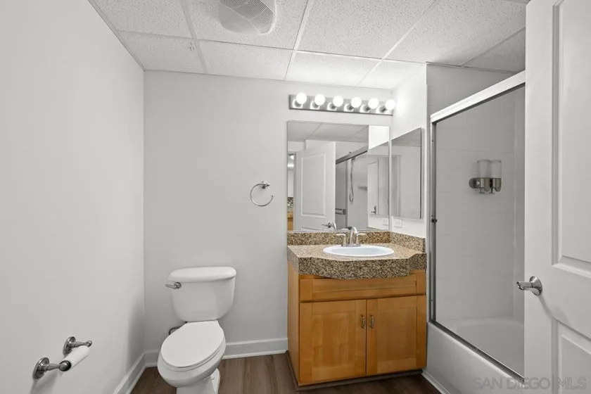 1080 Park Boulevard #913 photo 16