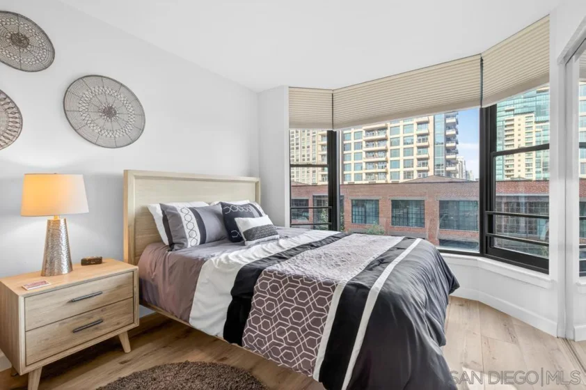 500 W Harbor #619 photo 14