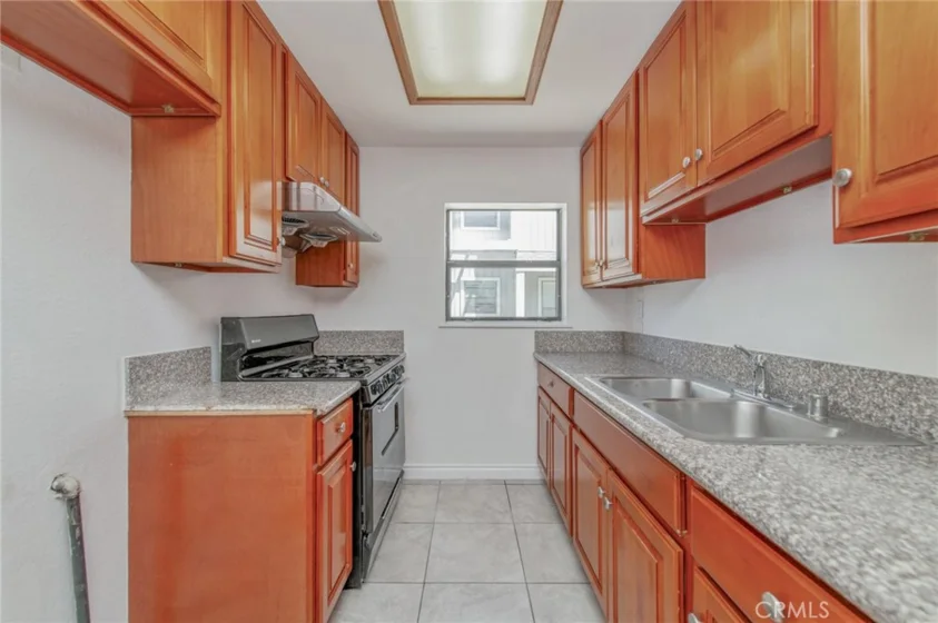 965 E Del Mar Boulevard #4 photo 14