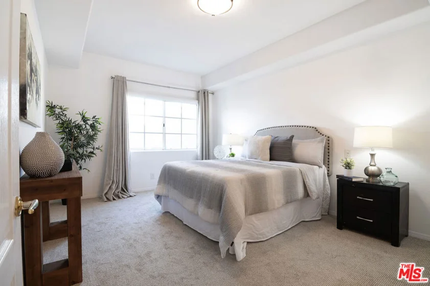 1537 S Wooster Street #105 photo 10