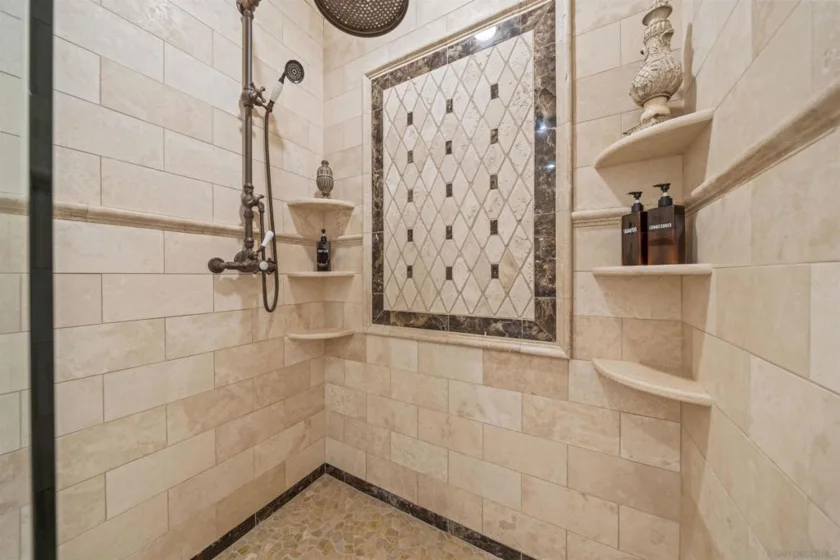 120 C Avenue #206 photo 32