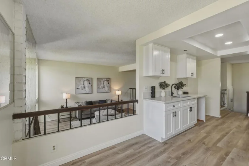 1776 Palisades Drive photo 8