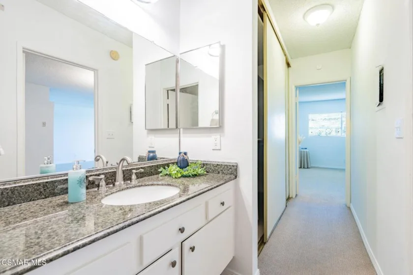 11645 Montana Avenue #318 photo 17