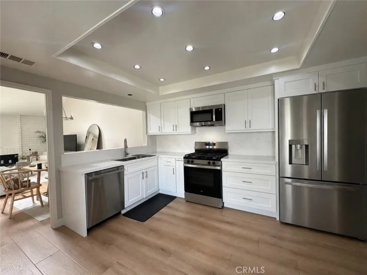 11 Beechwood photo 2