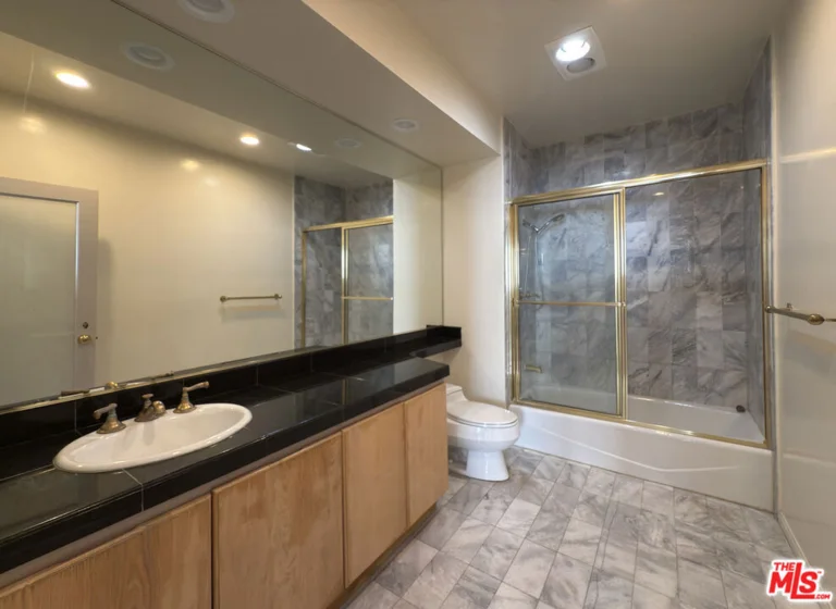 120 S Crescent Drive #102 photo 7