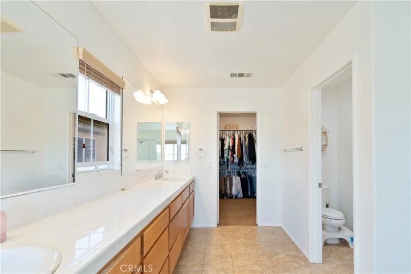 45776 Klamath Court photo 27