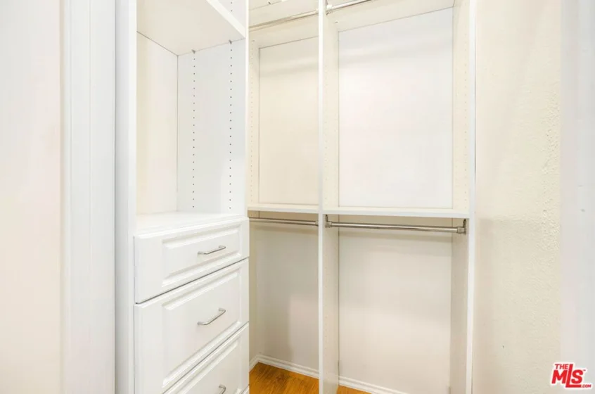 839 Larrabee Street #2 photo 27