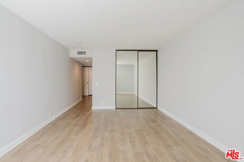 750 S Spaulding Avenue #214 photo 29
