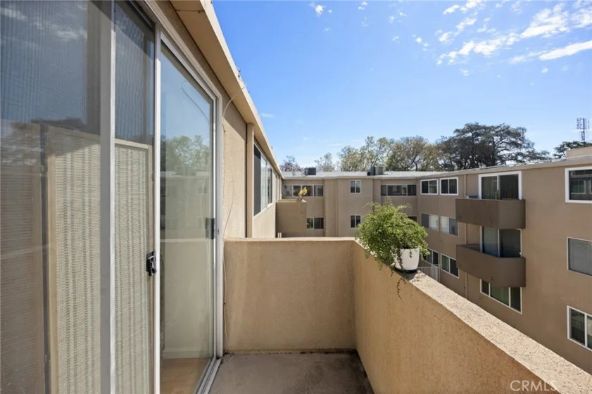 14141 Dickens #312 photo 16