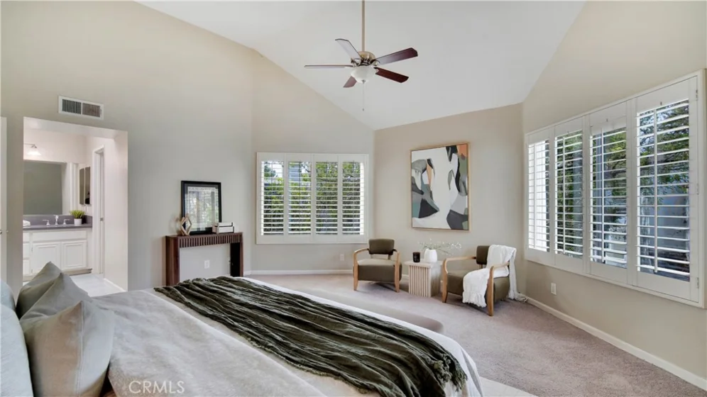 158 N Singingwood Street #2 photo 31