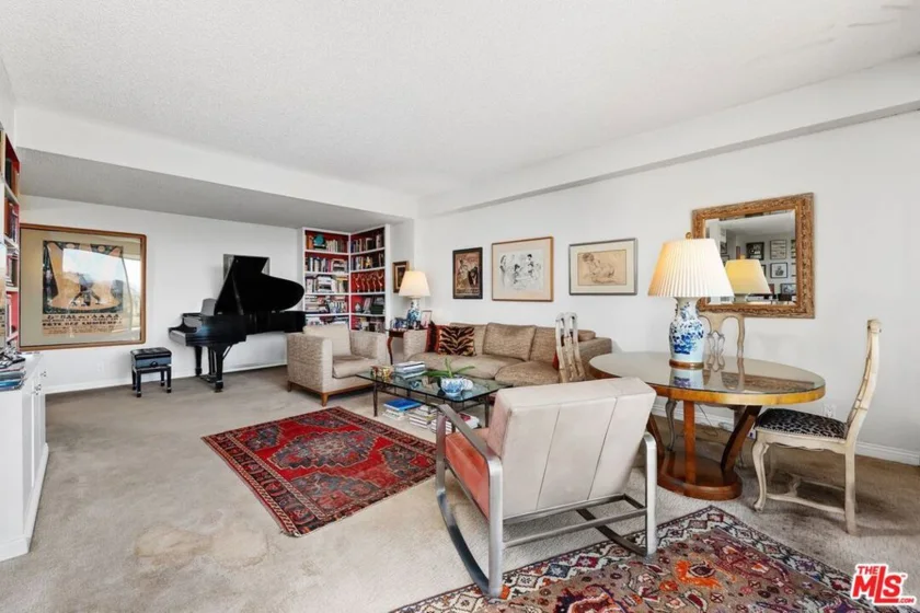 818 N Doheny Drive #606 photo 7