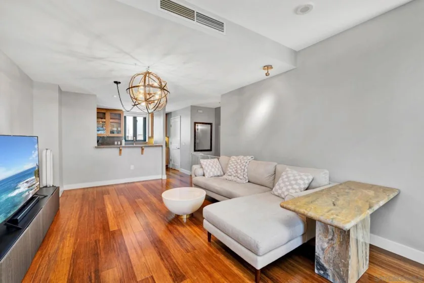 700 W E Street #518 photo 39