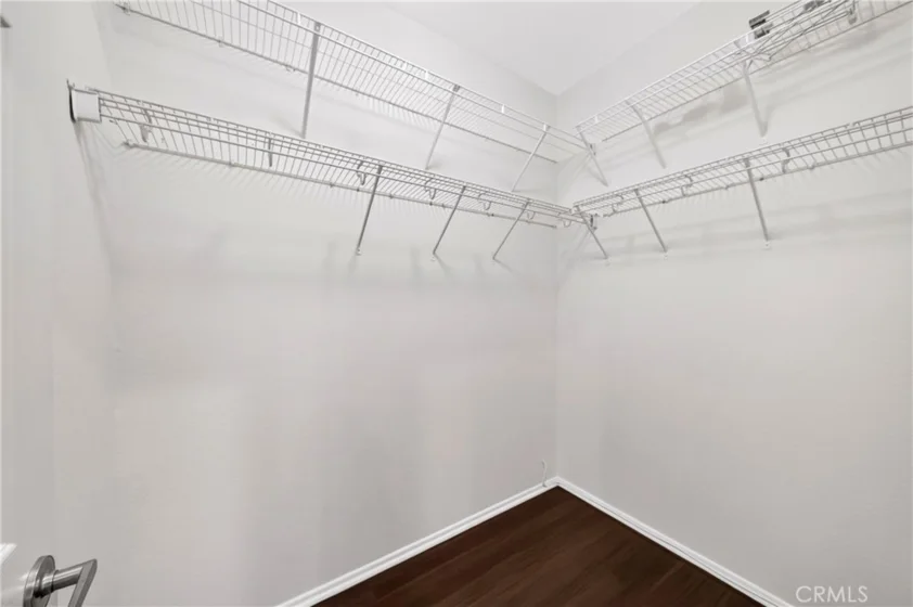 2260 Clark photo 5