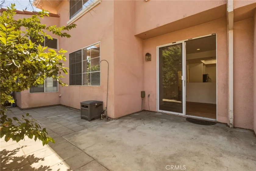 7329 Vassar photo 24