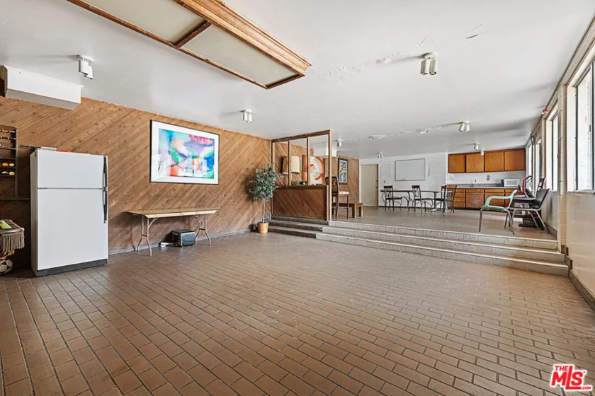 550 W Regent Street #124 photo 21