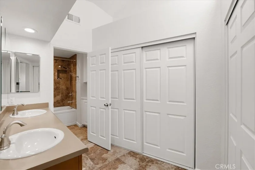 121 Santa Rosa Court photo 14