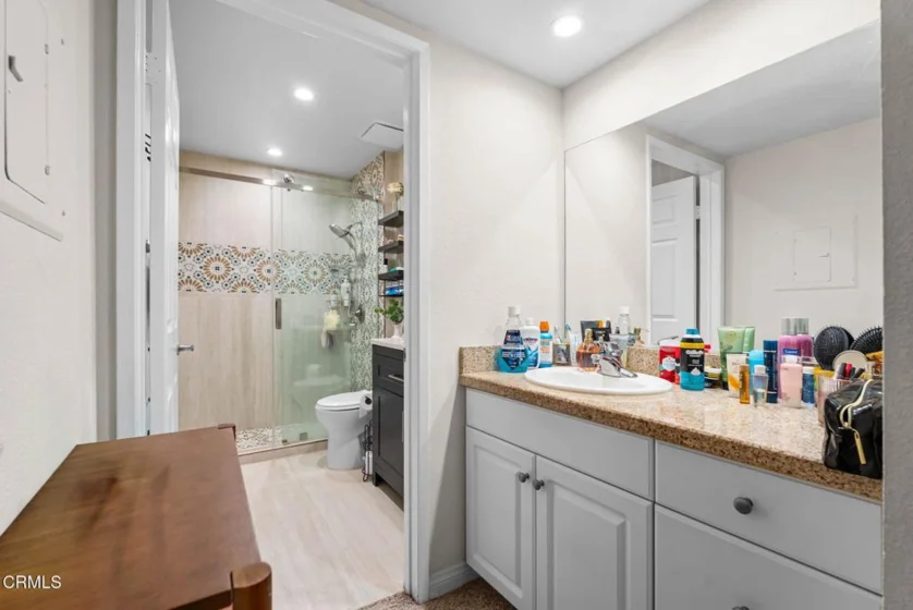 5565 Canoga Avenue #312 photo 14