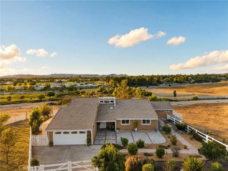 29510 Avenida Del Sol photo 58