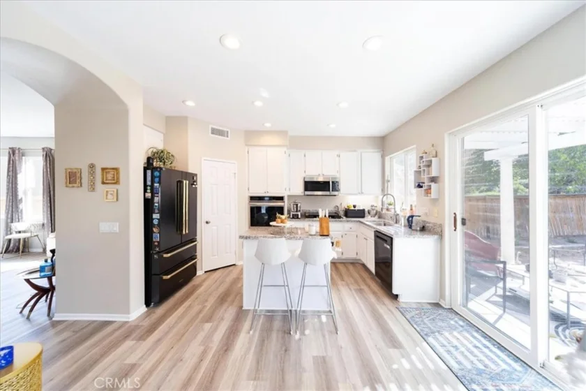 30940 Branford photo 6