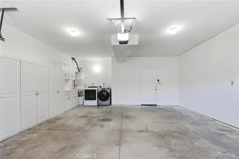 2575 Elden Avenue #3 photo 31