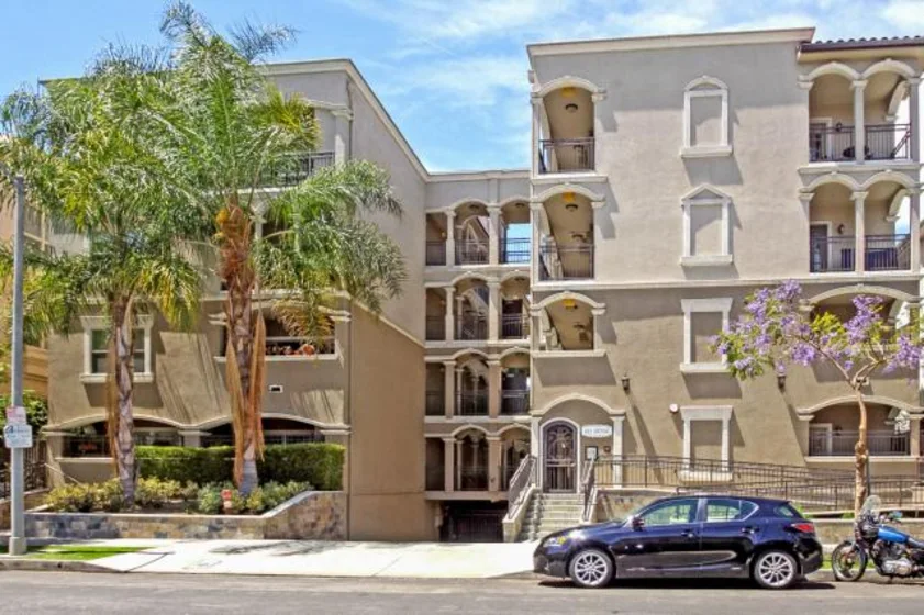 423 Arnaz Drive #201 photo 1