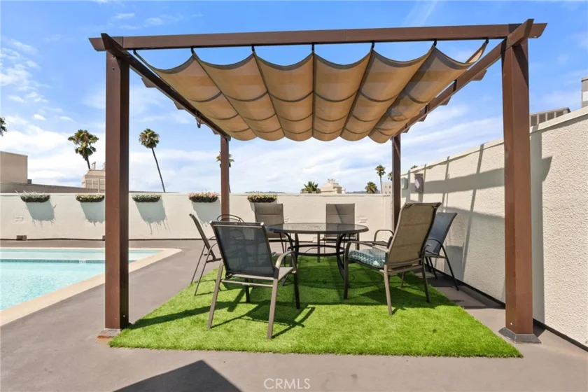 620 S Gramercy Place #412 photo 20