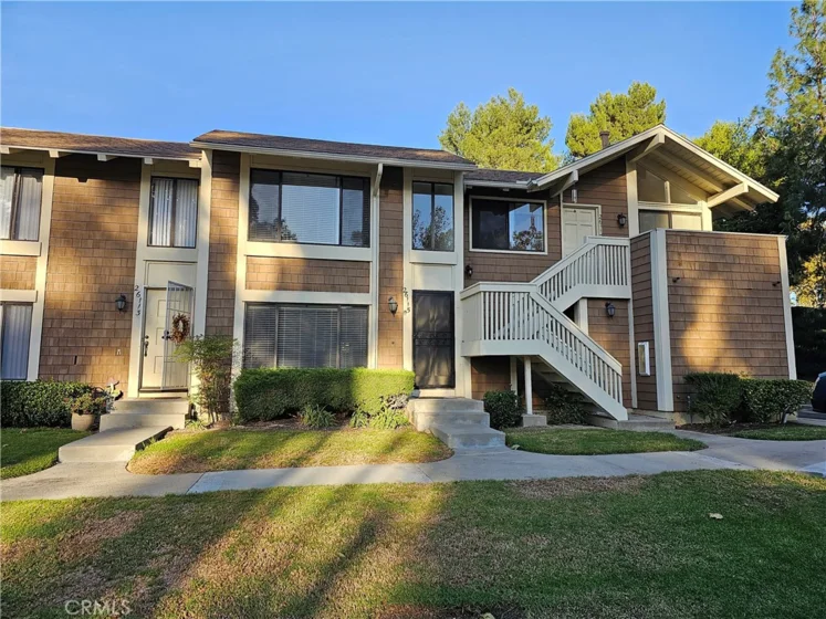 26115 Hillsford Place photo 1