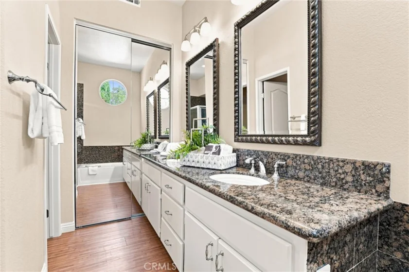 1080 South Rossano Way photo 29