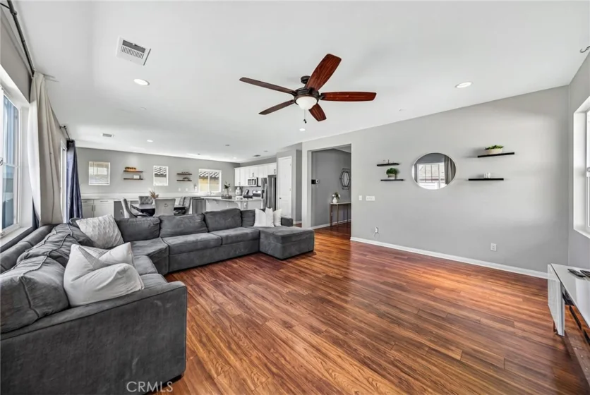 30354 Woodland Hills Street photo 18