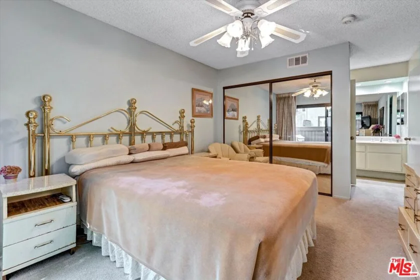 6716 Clybourn Avenue #149 photo 17