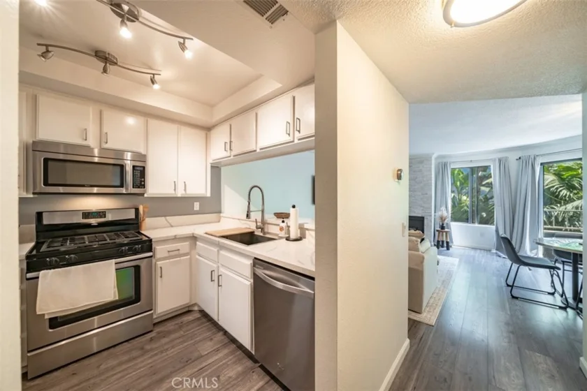 550 Orange Avenue #212 photo 1